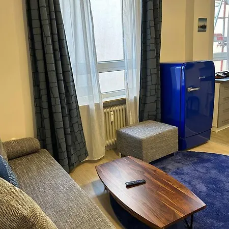 Apartamento Stilvoll-zentral-bahnhof-altstadt-w6 *