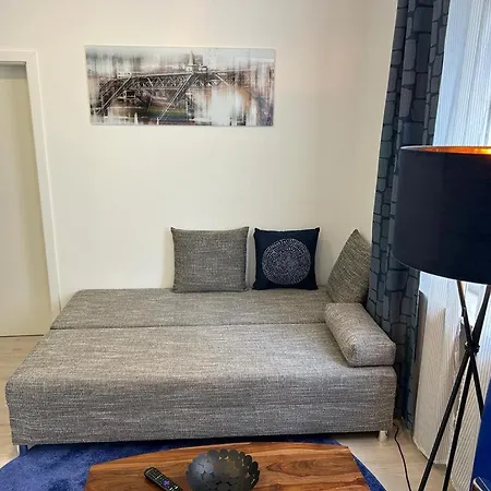 Stilvoll-zentral-bahnhof-altstadt-w6 Apartamento