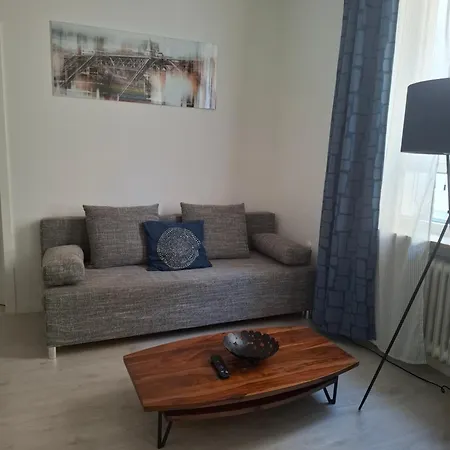 Stilvoll-zentral-bahnhof-altstadt-w6 Apartamento